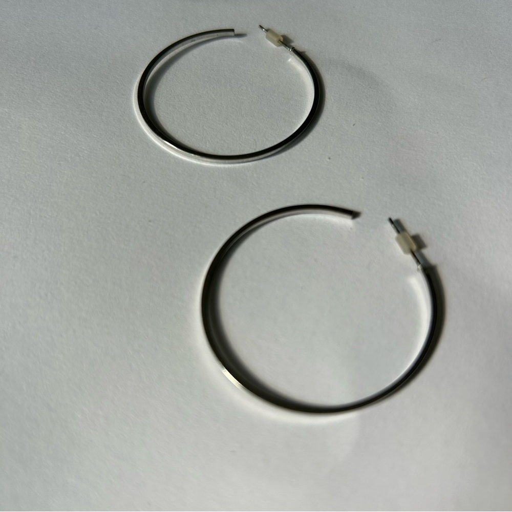 ⭐️ Silver Hoops - Picture 4 of 4